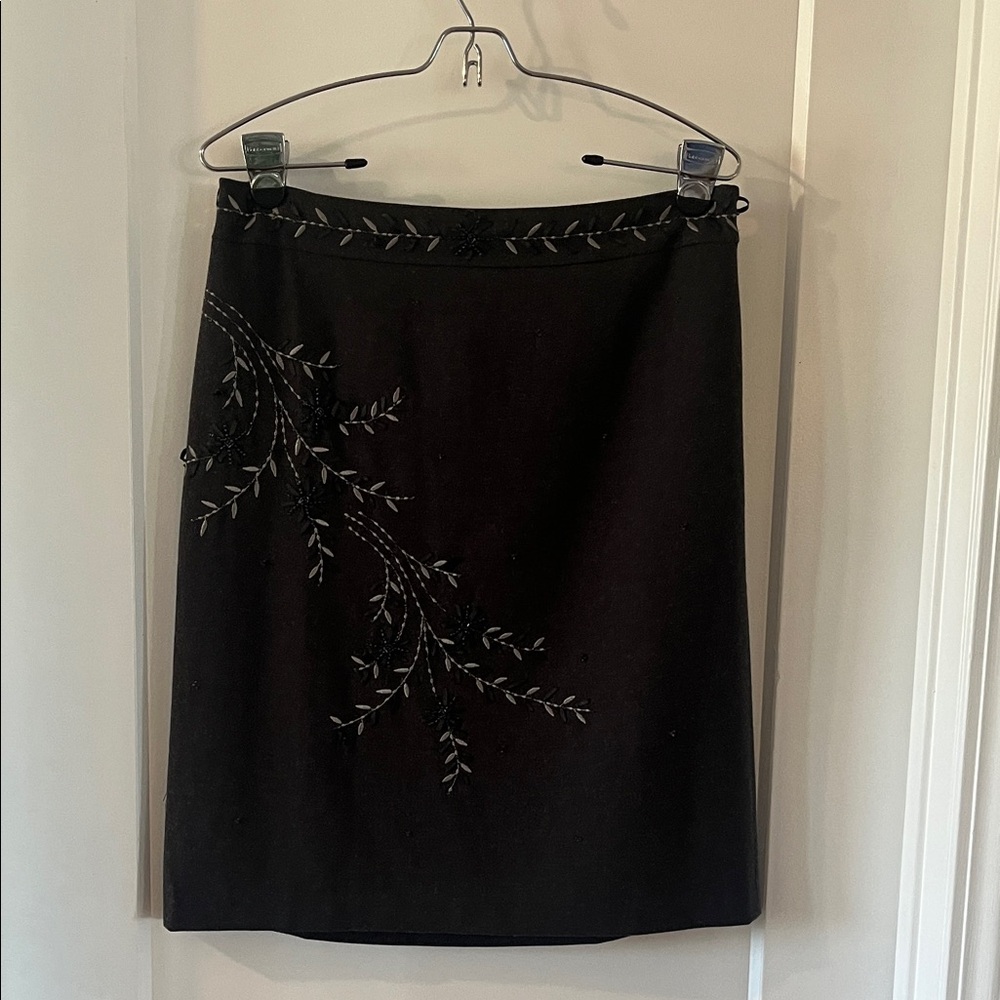 Ann Taylor Black Pencil Skirt with Subtle Leaf Embroidery